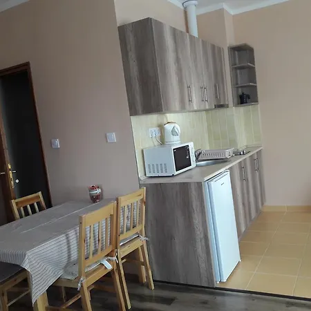 Diofa Vendeghaz * 埃格尔