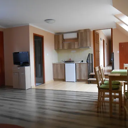 Apartment Diofa Vendeghaz