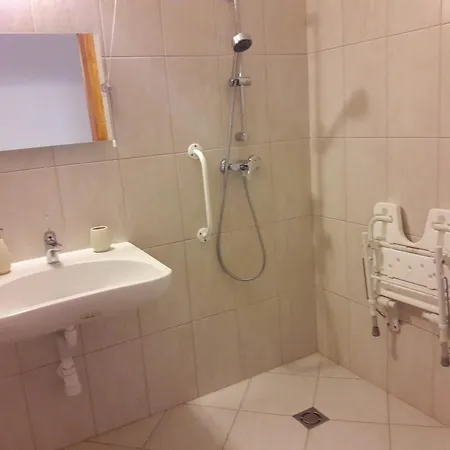 Diofa Vendeghaz Apartment